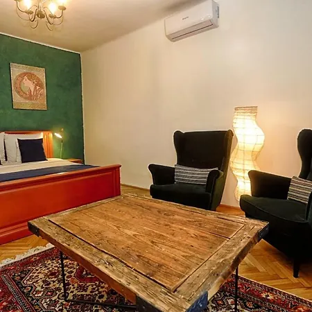 Cozy Napoca Apartament *